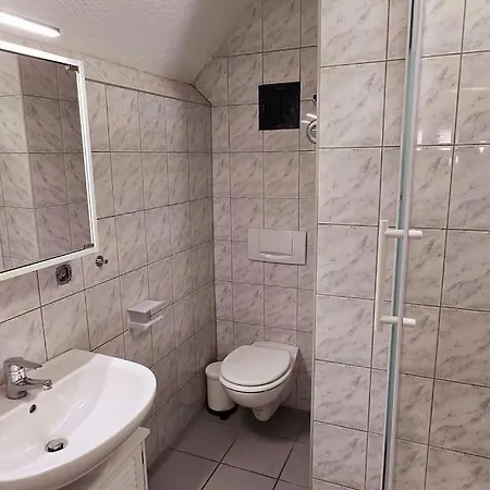 Oase - Mis Apartment *